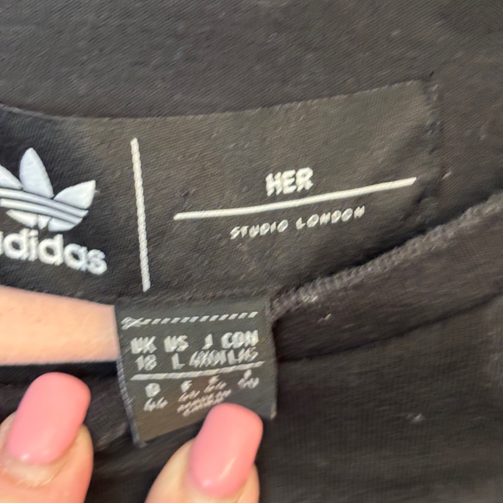 Adidas Her Studio London Black Tee with Colorful Floral Design Women’s Size L - Picture 4 of 8